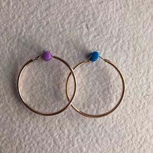 gold hoop earrings